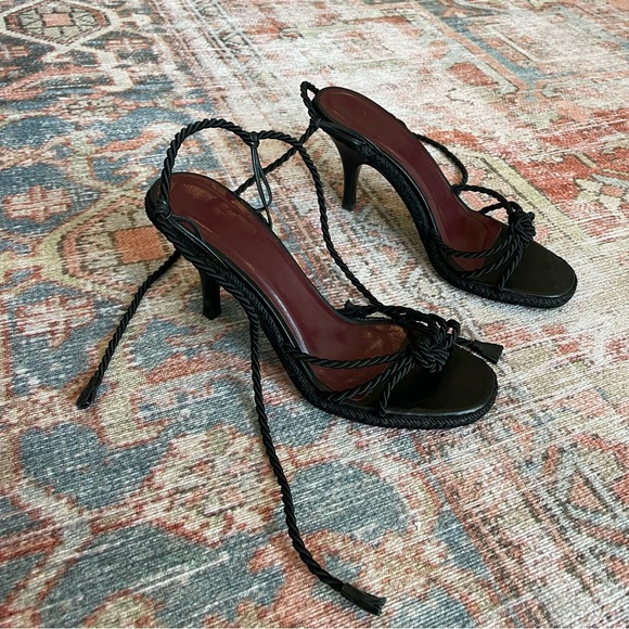 STAUD Shoes - NWT STAUD Knot Sandals